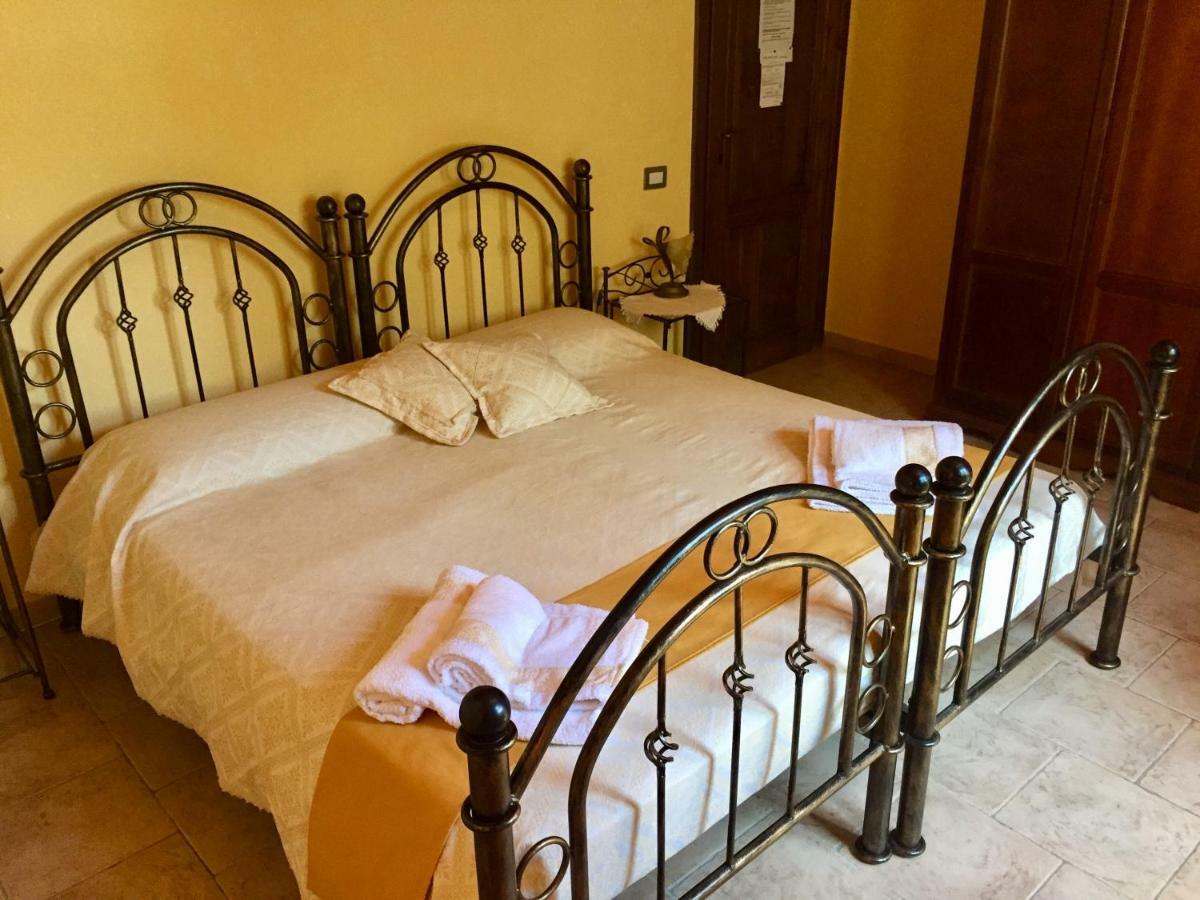 I Carrubi Guest House San Priamo Екстериор снимка